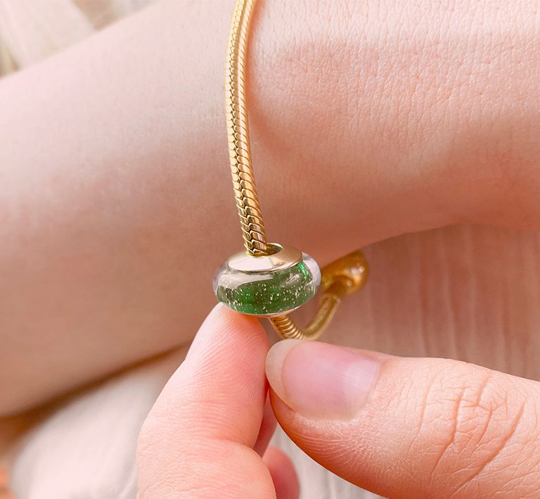 Charm Gold Green